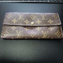 ルイヴィトン長財布　美品　8,000円
