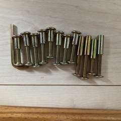 カトージ ベビーベッドの画像