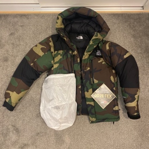 美品 付属あり　THE NORTH FACE ノースフェイス Baltro Light Jacket ノベルティ バルトロライトジャケット 迷彩 M ND91515