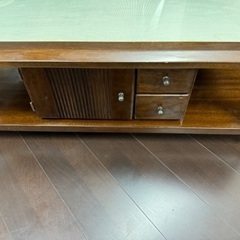 テーブル　家具