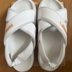 PUMAサンダル　24cm