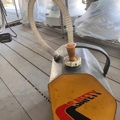 オイル携行缶