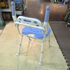 アロン化成 安寿 折りたたみ シャワーベンチ ISフィット シャワーチェア 耐荷重100kg ブルー系 介護用品 入浴介助 札幌市 新道東店の画像
