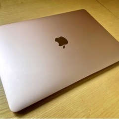 MacBook Air 2018年式　ピンクゴールドの画像
