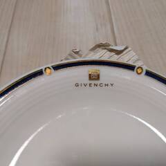 【1000円】GIVENCHY ジバンシー プレートセット