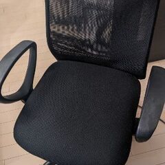 オフィスチェア　椅子