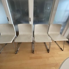 IKEAチェア