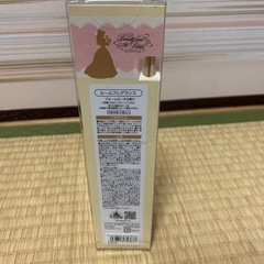 ルームフレグランス、化粧水などの画像