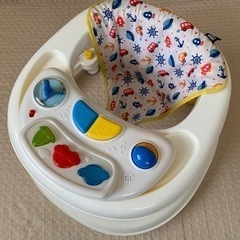 ベビー歩行器　西松屋