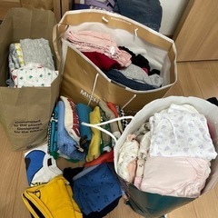 子供用品 ベビー用品 洋服大量あります