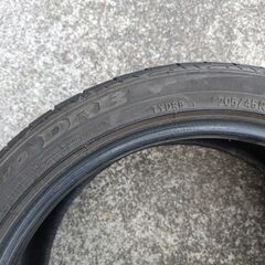 中古タイヤ 205/45R17 サマータイヤの画像