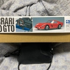 おもちゃ ミニカーフェラーリ250GTOの画像