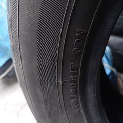 車のパーツ タイヤ、ホイールの画像