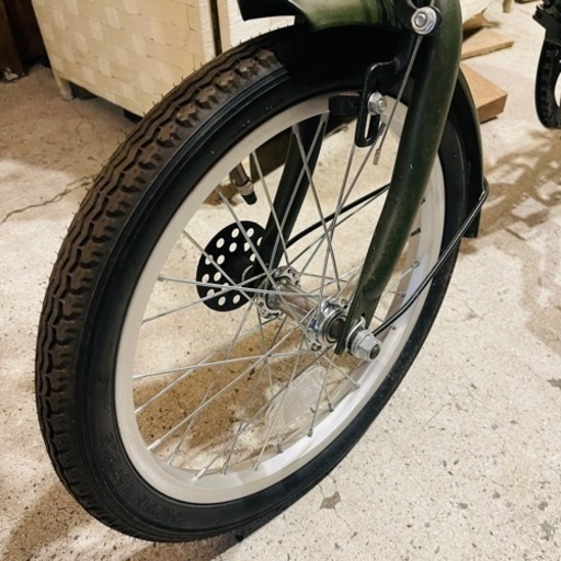 《売約済》【池上店】未使用　保管品　three stone 16インチ 折りたたみ自転車 自転車　街乗り　町乗り　コンパクト　大人　女性　子供　軽量　チャリ