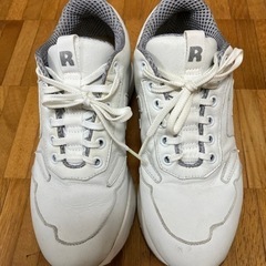 ほぼ新品RUCO LINE スニーカー　白　サイズ36