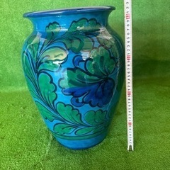 花瓶？傘立て？の画像