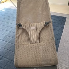 ベビービョルン バウンサー メッシュ ベージュの画像