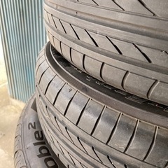 185/60R15 ブルーアース　2本セットの画像