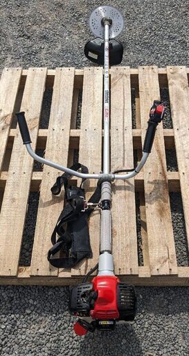 鹿児島発　新ダイワ　肩掛け式エンジン刈払機RA-1023UT　チップソー新品交換済みです。