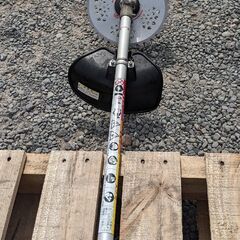 鹿児島発　新ダイワ　肩掛け式エンジン刈払機RA-1023UT　チップソー新品交換済みです。の画像