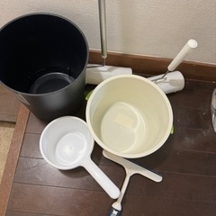 【無料】桶、部屋掃除、バスタブ掃除、生活雑貨の画像