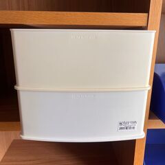 LEITZの書類トレー（白・縦型）２個セット差し上げますの画像