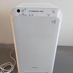 空気清浄機　ダイキン　MC55U-W 2017年製の画像