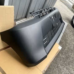 トヨタタウンエースバンフロントバンパーの画像