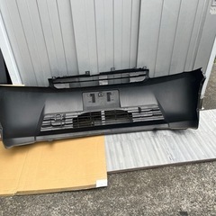 トヨタタウンエースバンフロントバンパーの画像