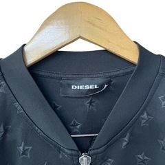 NO.1413【美品】DIESEL ディーゼル 星 エンボス ブルゾン ジャケット ジップ 黒 Lサイズ 中古の画像