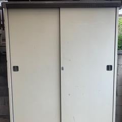 物置、屋外倉庫、車庫物置き