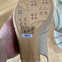 一週間限定価格　naturalizerの靴/サンダルの画像