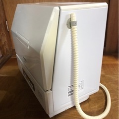[状態良好]パナソニック 食器洗い乾燥機 NP-TCM2 3〜4人用     の画像