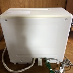 [状態良好]パナソニック 食器洗い乾燥機 NP-TCM2 3〜4人用     の画像