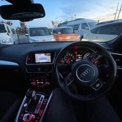 アウディ★Q5★4WDターボSUV★車検2年付き★クルーズコントロール★ETCの画像