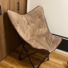 折りたたみタイプのソファ ほぼ新品です