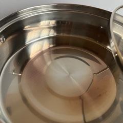 最終値下げ‼︎ 　両手鍋の画像