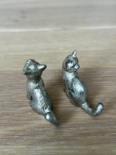 錫の猫箸置き