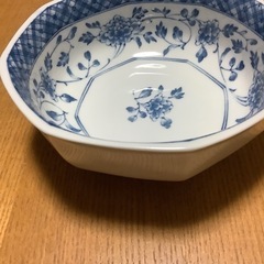 ④新品未使用品　お皿