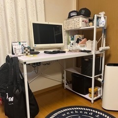 棚付きデスク、処分間近！！！