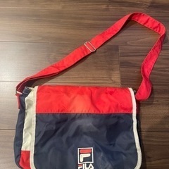 FILA 斜めがけバッグ