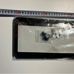 新品ナンバープレートカバーの画像