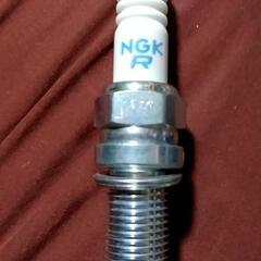 NGKスパークプラグ DCPR7E 4本セット 新品未使用