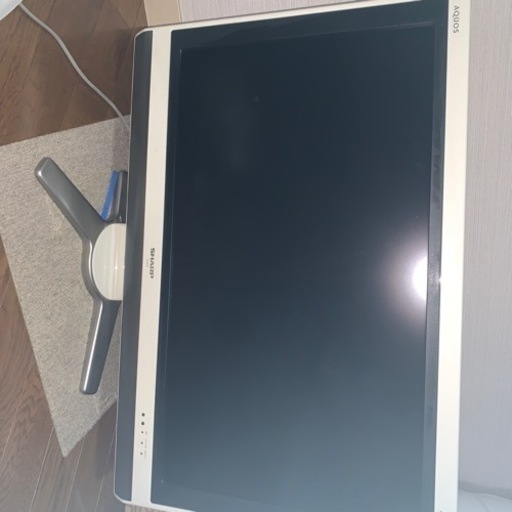 テレビ　液晶テレビ