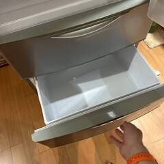 SANYO ノンフロン冷凍冷蔵庫 SR-361P (S)　3ドア　2008年製の画像