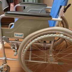 車いすの画像