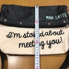 PINK LATTEショルダーバッグの画像