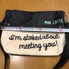 PINK LATTEショルダーバッグの画像