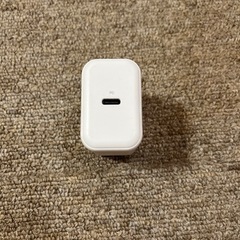 ELECOM エレコム　急速充電アダプターの画像