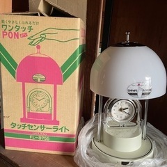 タッチセンサーライト　時計